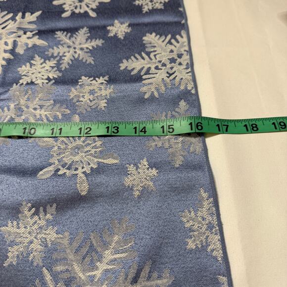 Holiday Satin Jacquard Fabric Textured Snowflakes Blue Square Napkins Set of 4 - Picture 4 of 4